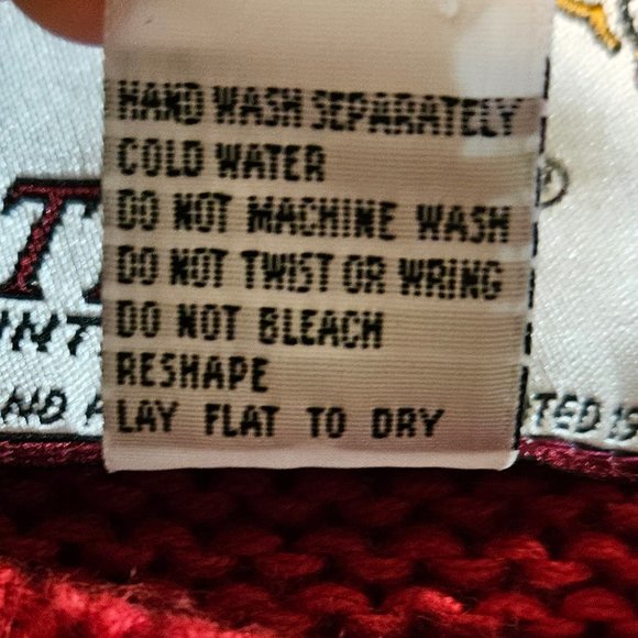 Women's Button Down Christmas Cardigan Sweater - Size XL - Picture 4 of 8